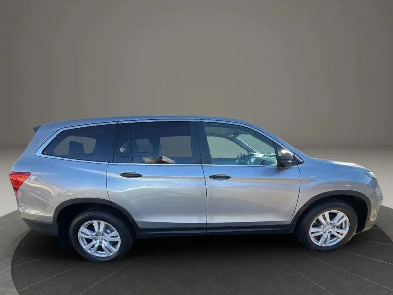 2018 Honda Pilot 3rd Gen - Image 4 of 12