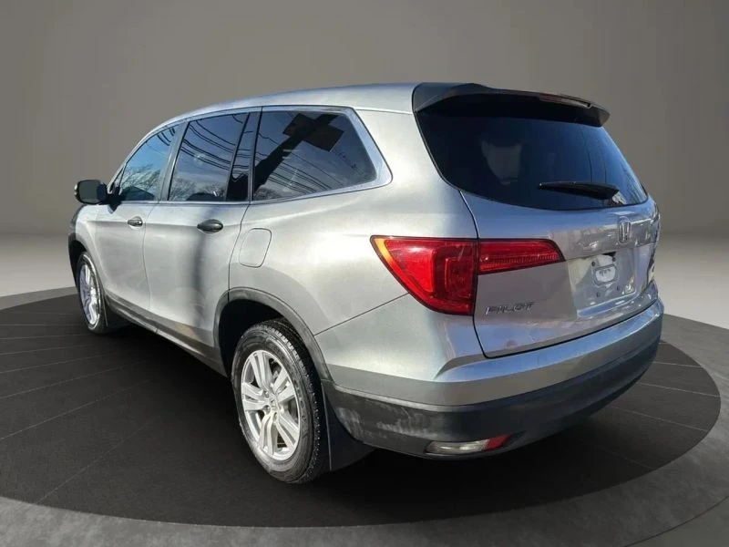 2018 Honda Pilot 3rd Gen - Image 7 of 12