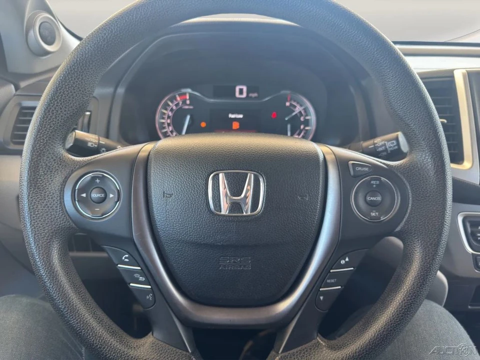 2018 Honda Pilot 3rd Gen - Image 9 of 21