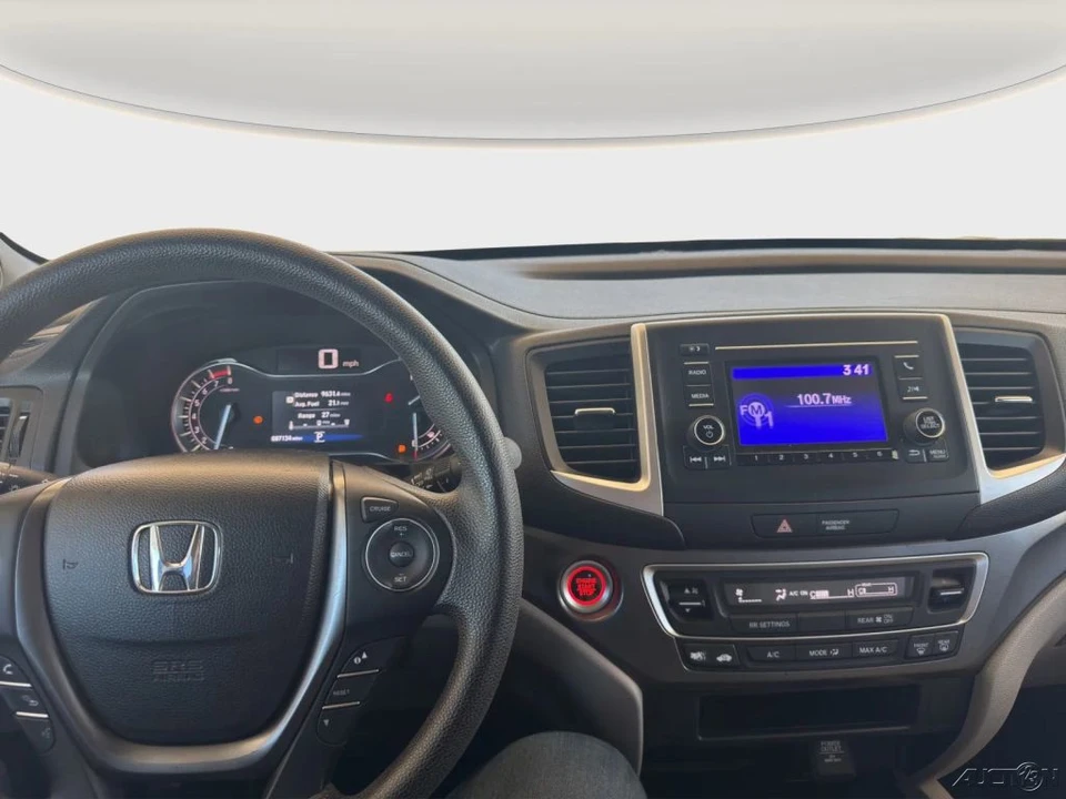 2018 Honda Pilot 3rd Gen - Image 15 of 21