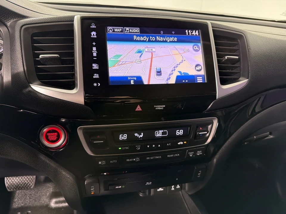 2018 Honda Pilot 3rd Gen - Image 18 of 21