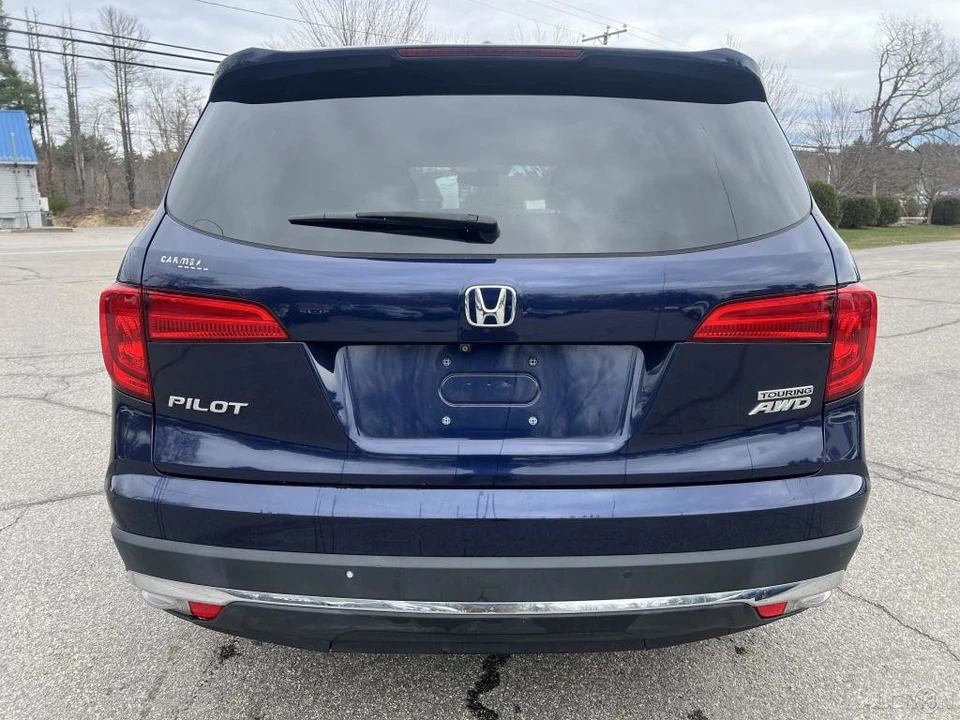 2018 Honda Pilot 3rd Gen - Image 4 of 12