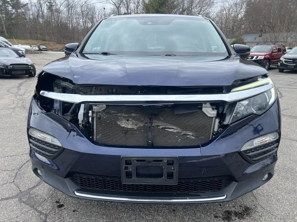 2018 Honda Pilot 3rd Gen - Image 3 of 12