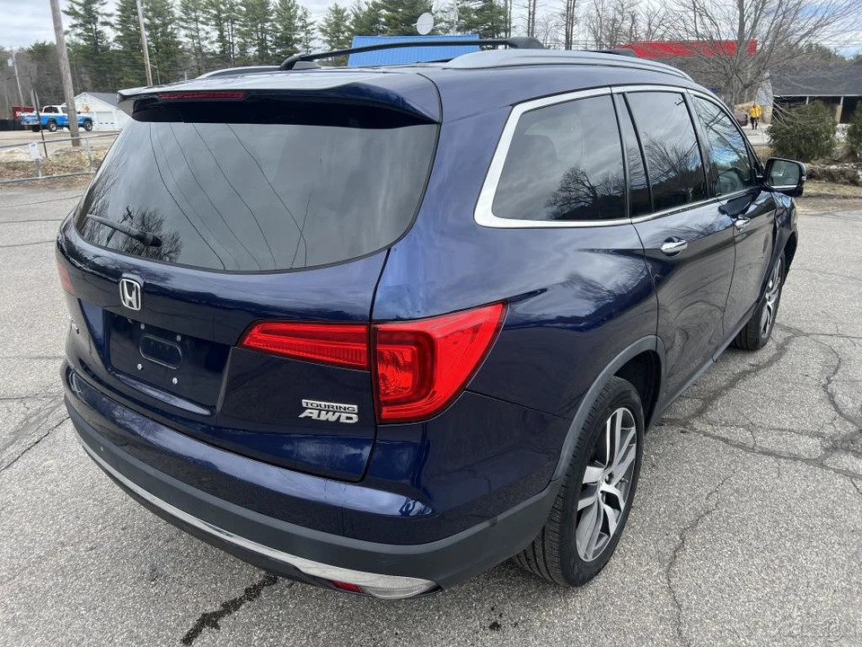 2018 Honda Pilot 3rd Gen - Image 10 of 12