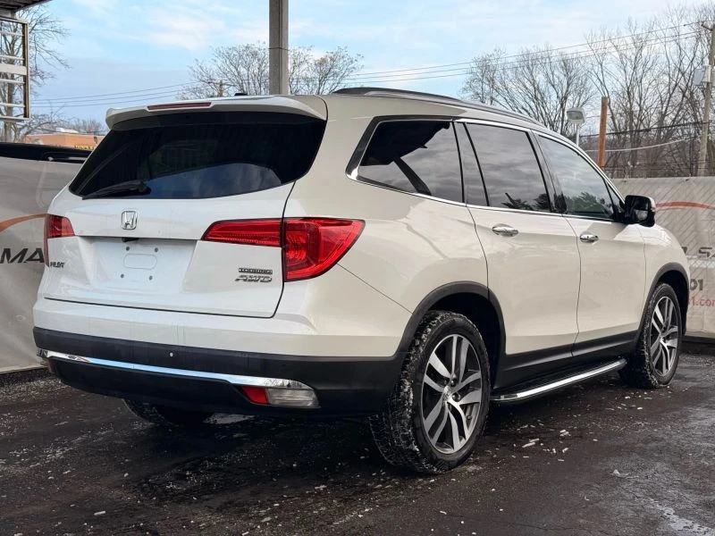 2018 Honda Pilot 3rd Gen - Image 11 of 12