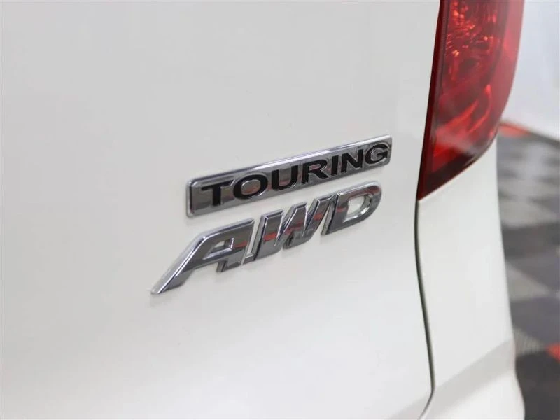 2018 Honda Pilot 3rd Gen - Image 9 of 12