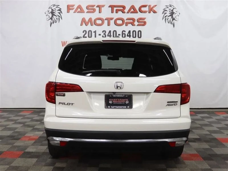 2018 Honda Pilot 3rd Gen - Image 5 of 12