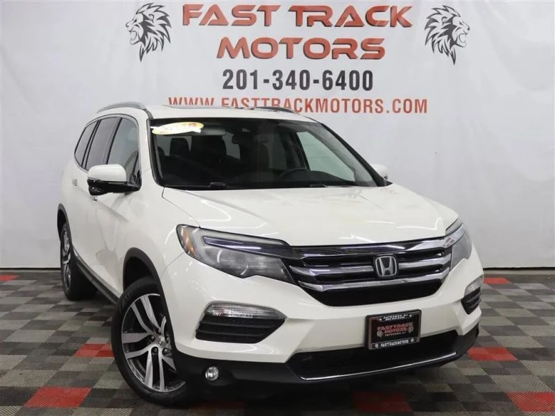2018 Honda Pilot 3rd Gen - Image 3 of 12
