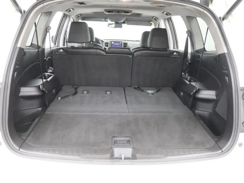 2018 Honda Pilot 3rd Gen - Image 7 of 12