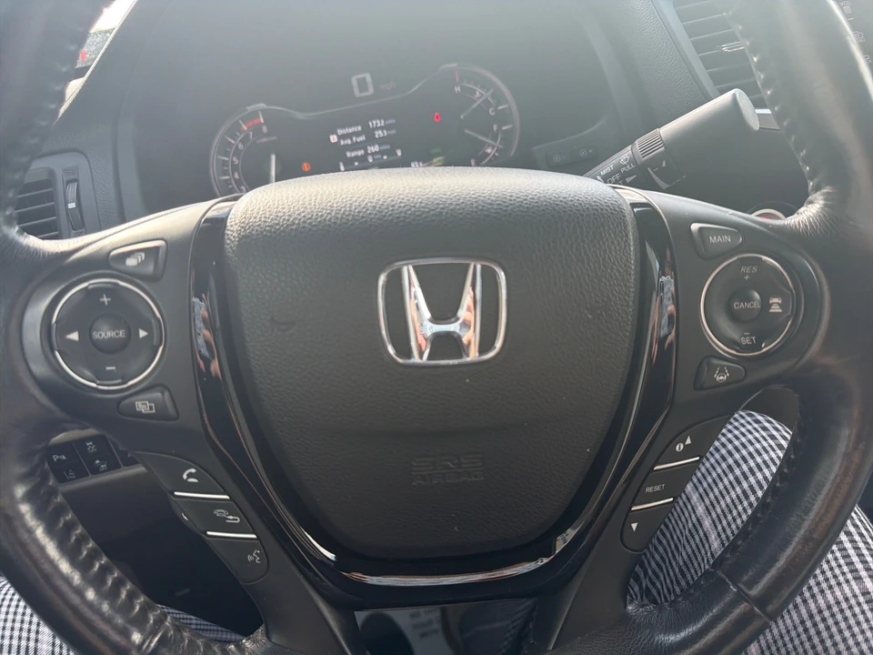 2018 Honda Ridgeline 2nd Gen - Image 15 of 21