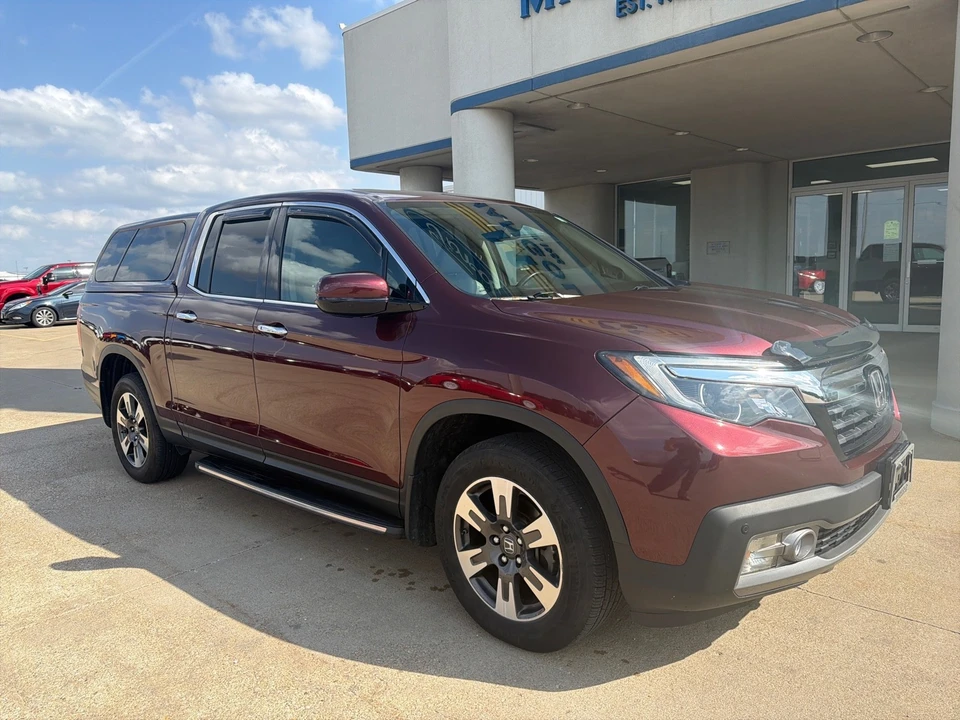 2018 Honda Ridgeline 2nd Gen - Image 2 of 21