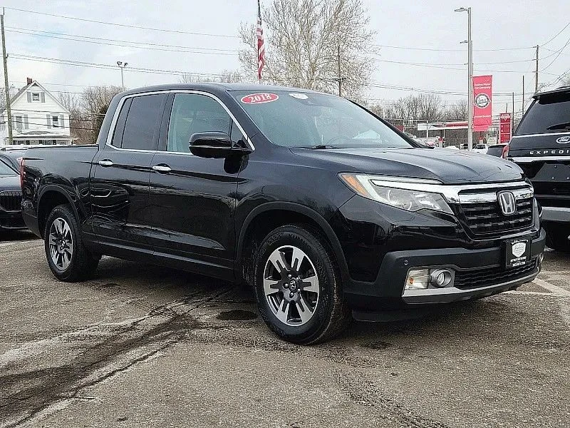 2018 Honda Ridgeline 2nd Gen - Image 2 of 12