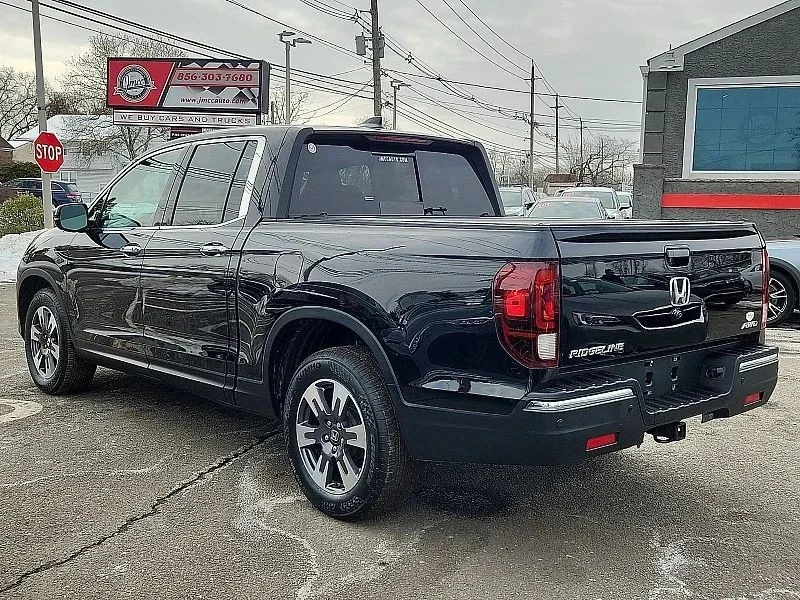 2018 Honda Ridgeline 2nd Gen - Image 5 of 12