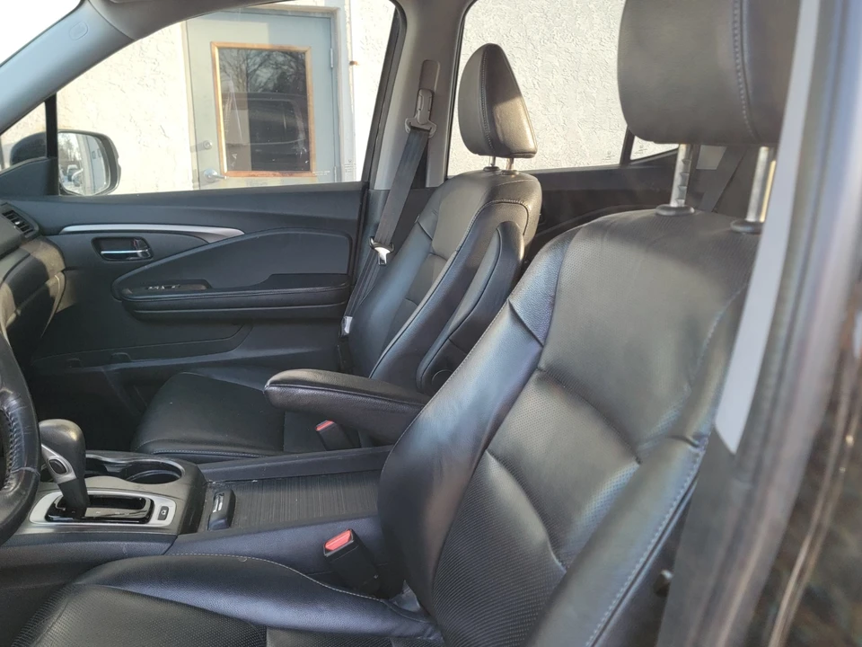 2018 Honda Ridgeline 2nd Gen - Image 10 of 15
