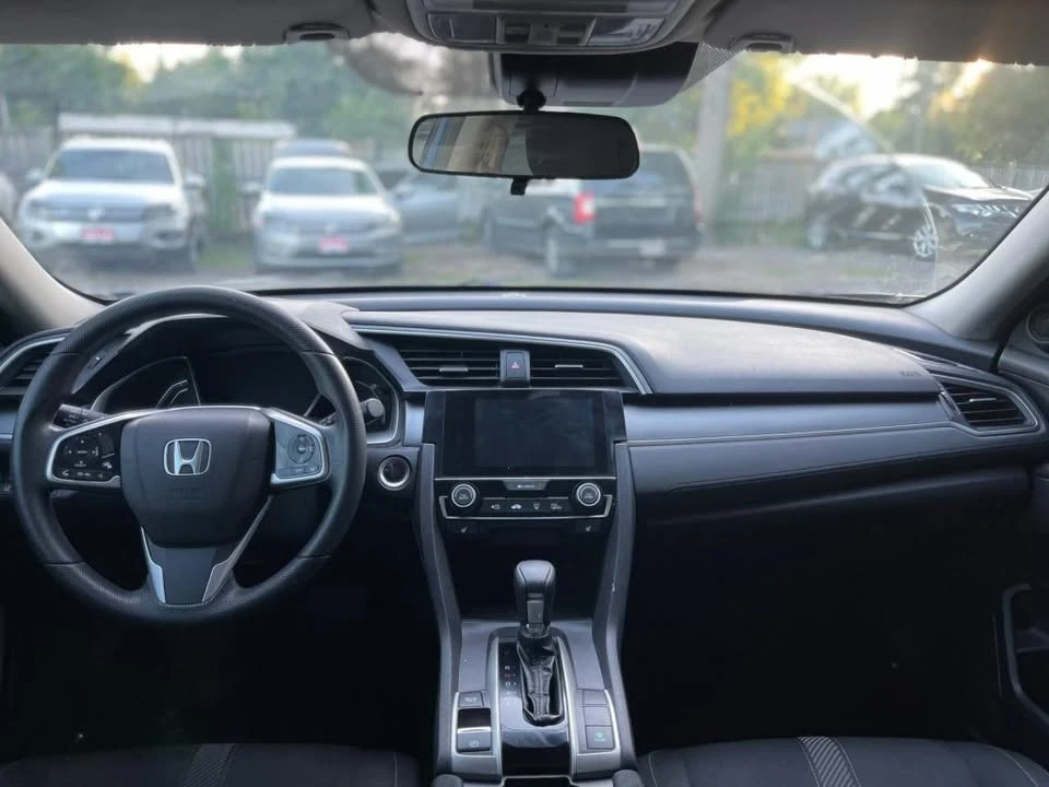 2018 Honda Civic 10th Gen - Image 14 of 15