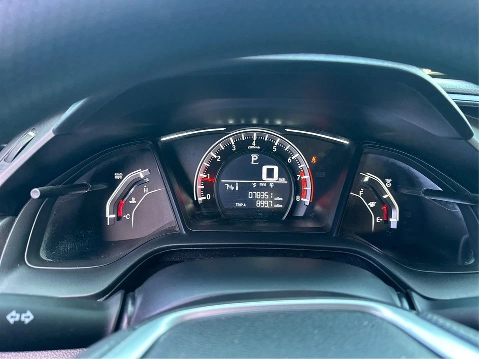 2018 Honda Civic 10th Gen - Image 16 of 20