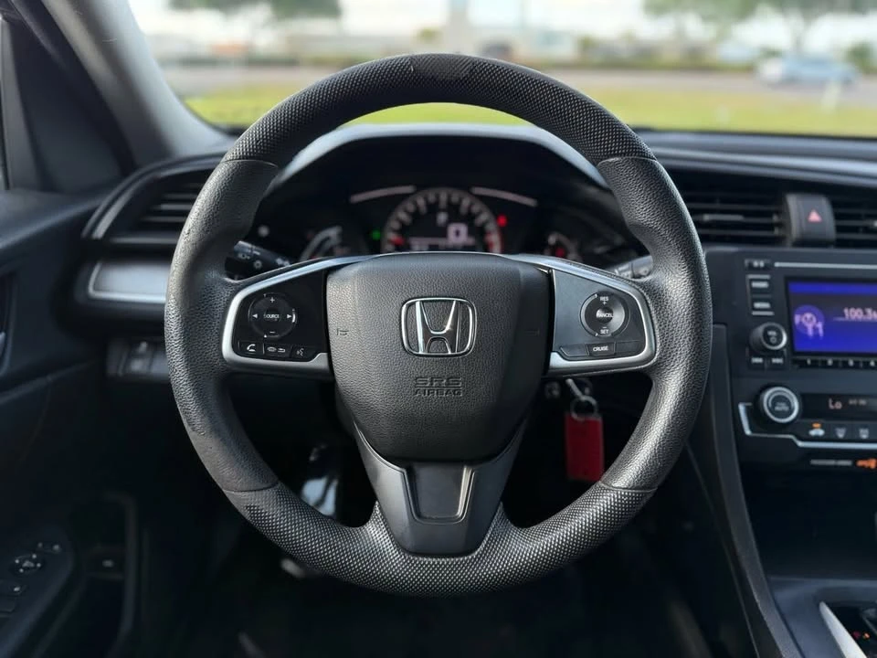 2018 Honda Civic 10th Gen - Image 9 of 12