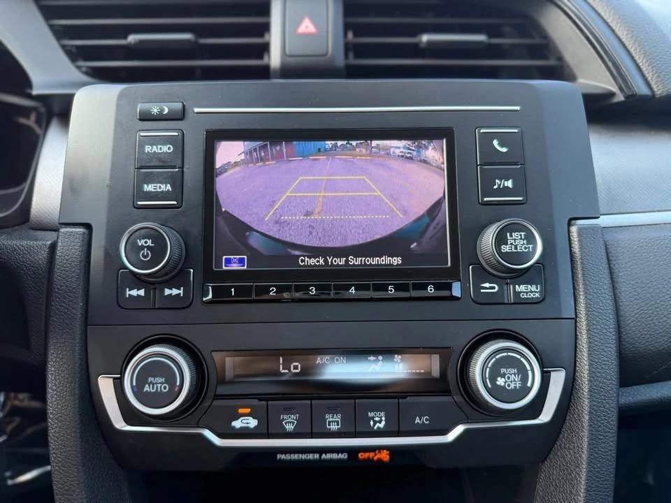 2018 Honda Civic 10th Gen - Image 10 of 12