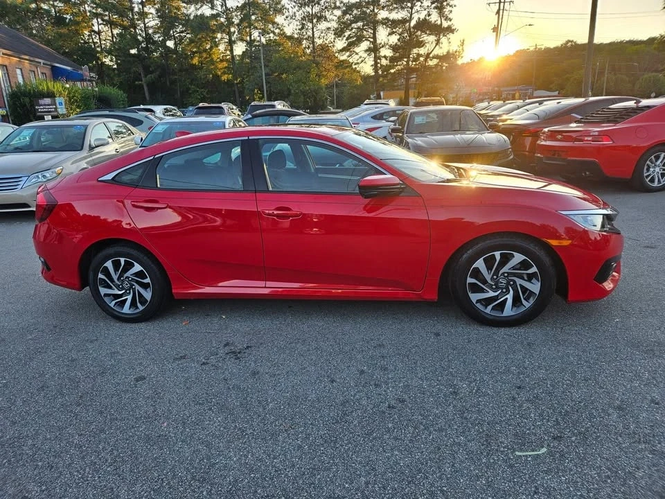 2018 Honda Civic 10th Gen - Image 8 of 20