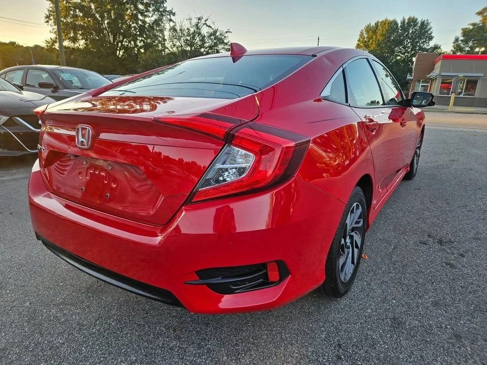 2018 Honda Civic 10th Gen - Image 7 of 20