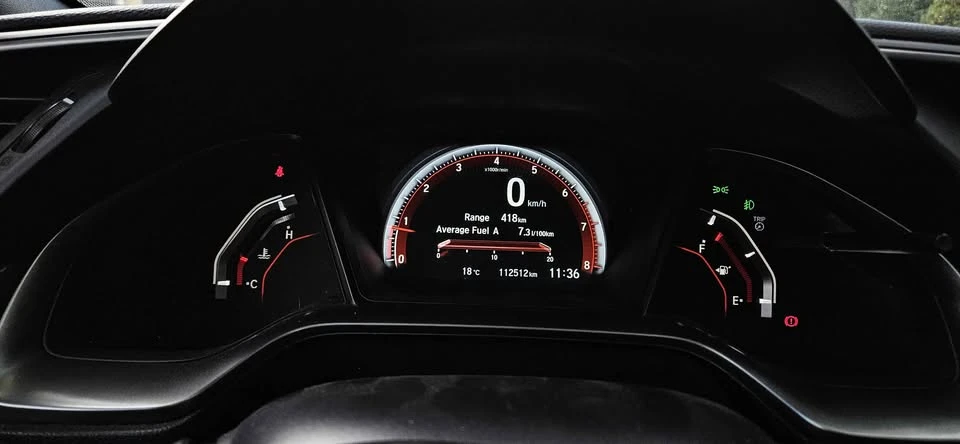 2018 Honda Civic 10th Gen - Image 10 of 13
