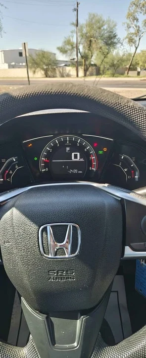 2018 Honda Civic 10th Gen - Image 12 of 17