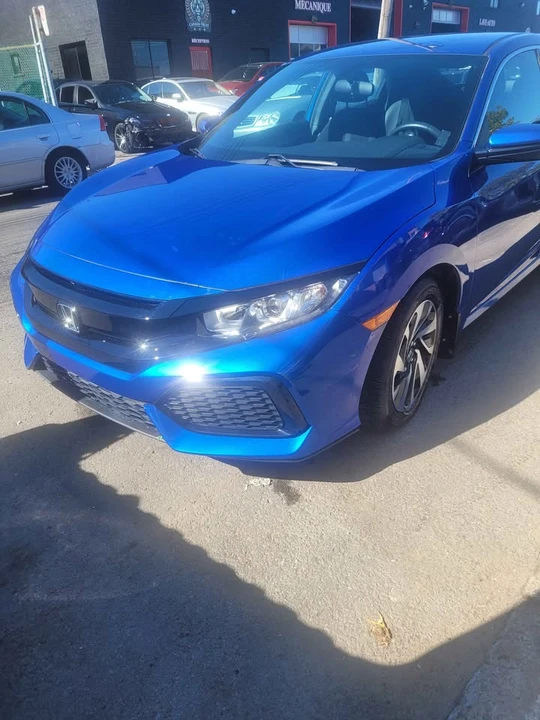2018 Honda Civic 10th Gen - Image 3 of 6