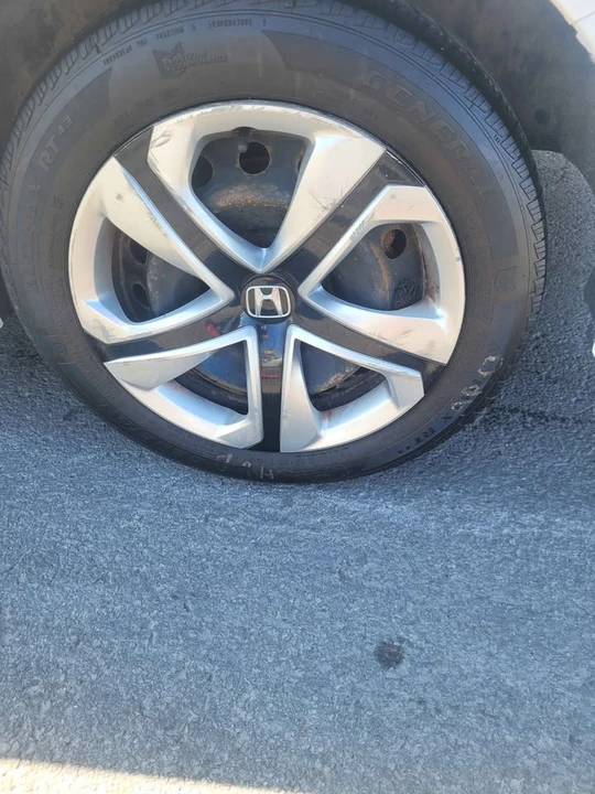 2018 Honda Civic 10th Gen - Image 7 of 8