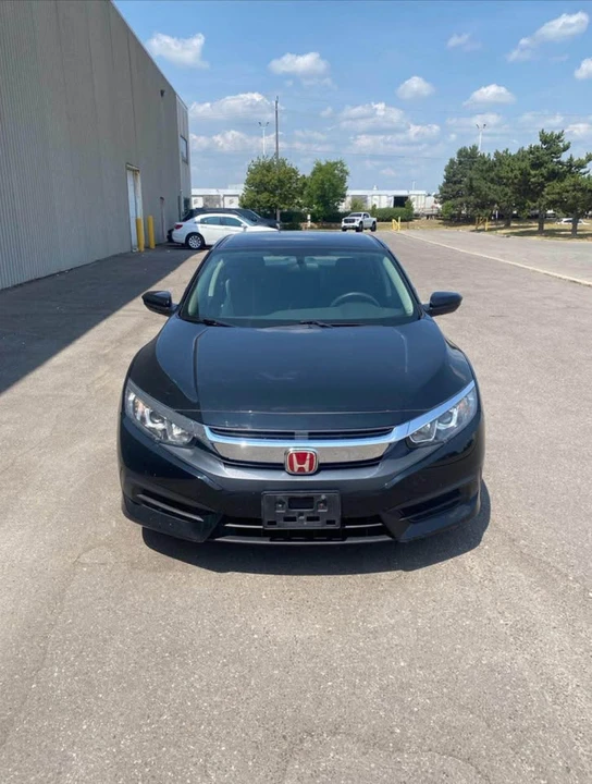 2018 Honda Civic 10th Gen - Image 5 of 7