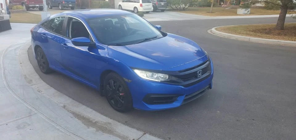2018 Honda Civic 10th Gen - Image 3 of 7