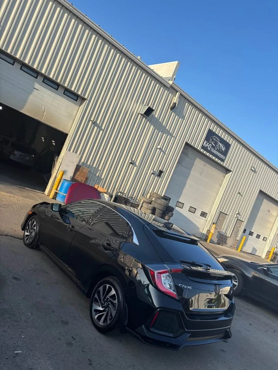 2018 Honda Civic 10th Gen - Image 5 of 20