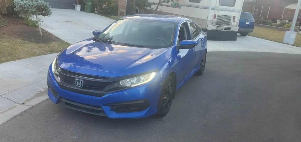 2018 Honda Civic 10th Gen - Image 2 of 7