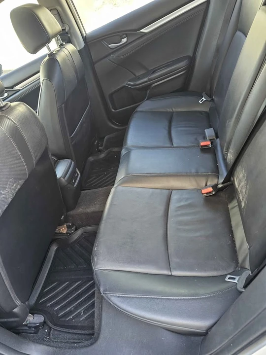 2018 Honda Civic 10th Gen - Image 7 of 9