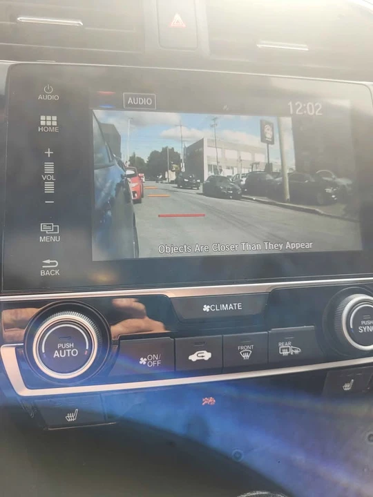 2018 Honda Civic 10th Gen - Image 9 of 12