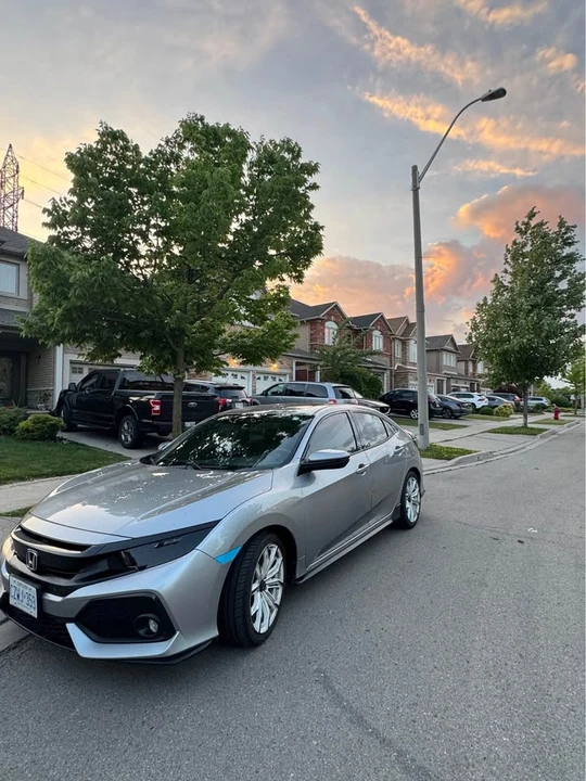 2018 Honda Civic 10th Gen - Image 2 of 14