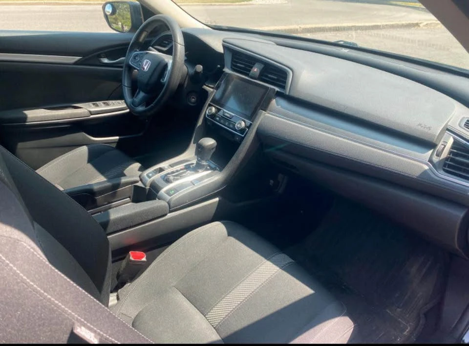 2018 Honda Civic 10th Gen - Image 2 of 7
