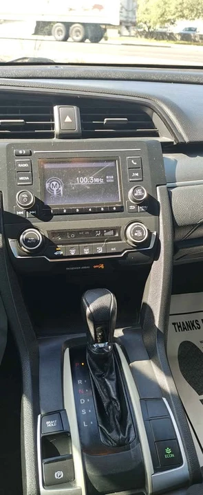 2018 Honda Civic 10th Gen - Image 13 of 17