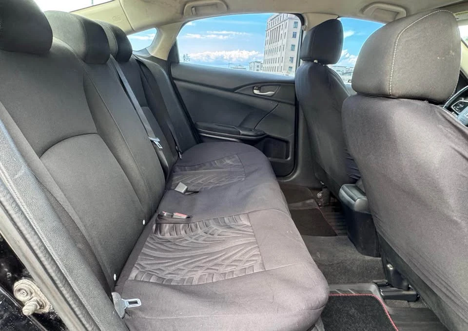 2018 Honda Civic 10th Gen - Image 8 of 9