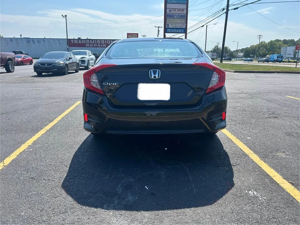 2018 Honda Civic 10th Gen - Image 4 of 14
