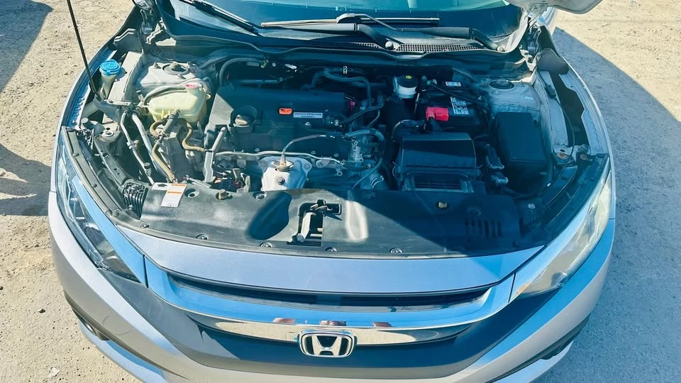 2018 Honda Civic 10th Gen - Image 17 of 17