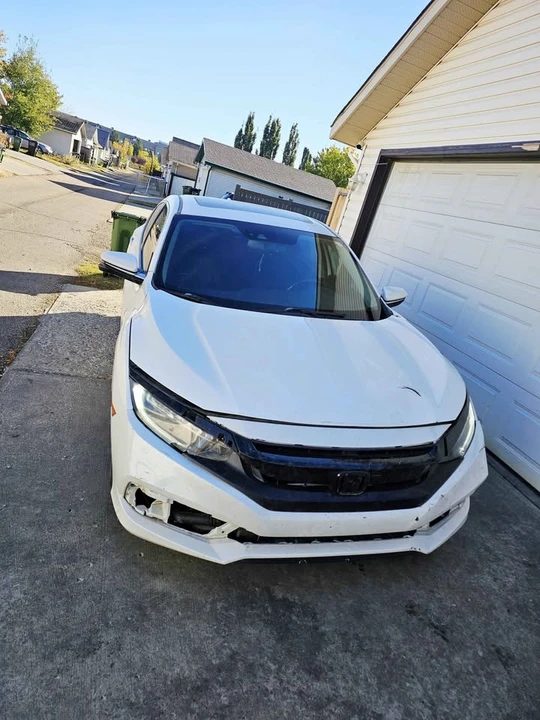 2018 Honda Civic 10th Gen - Image 2 of 9