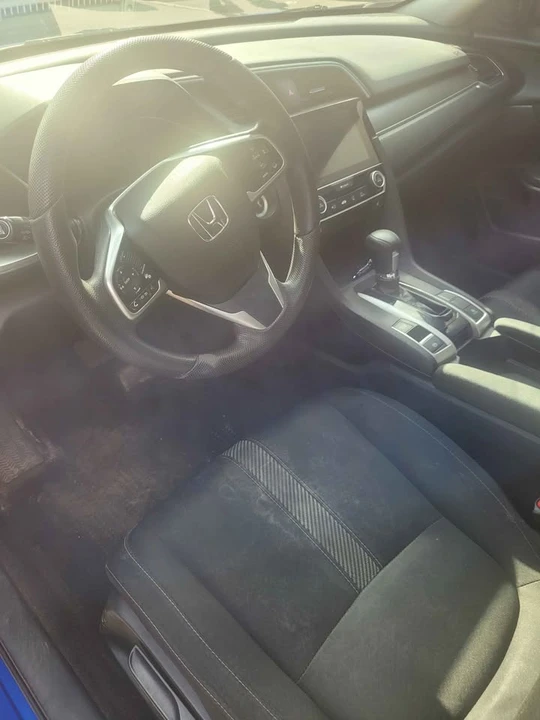 2018 Honda Civic 10th Gen - Image 11 of 12