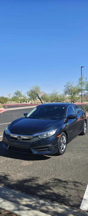 2018 Honda Civic 10th Gen - Image 2 of 17