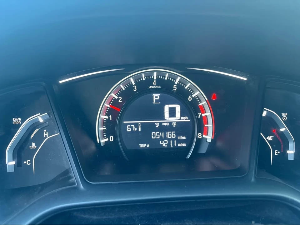 2018 Honda Civic 10th Gen - Image 4 of 8