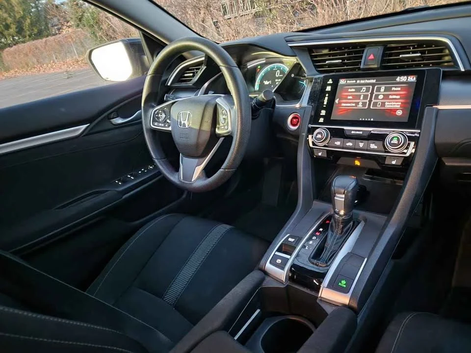 2018 Honda Civic 10th Gen - Image 5 of 15