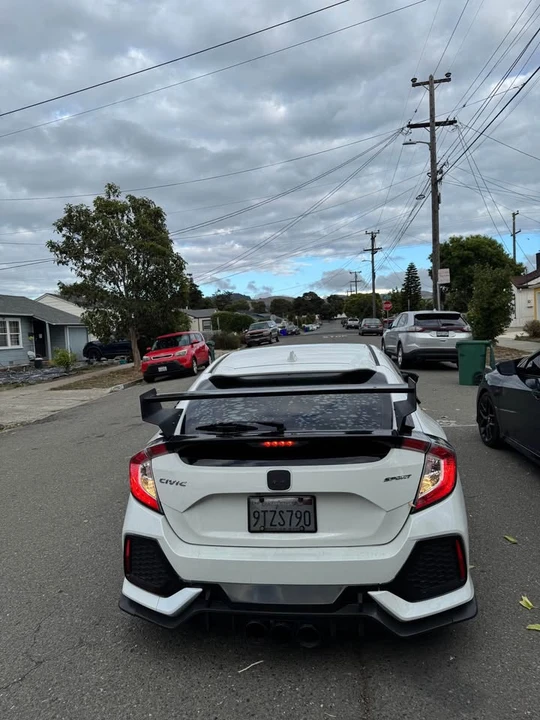 2018 Honda Civic 10th Gen - Image 5 of 6