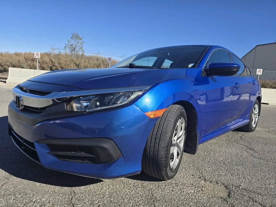 2018 Honda Civic 10th Gen - Image 2 of 17