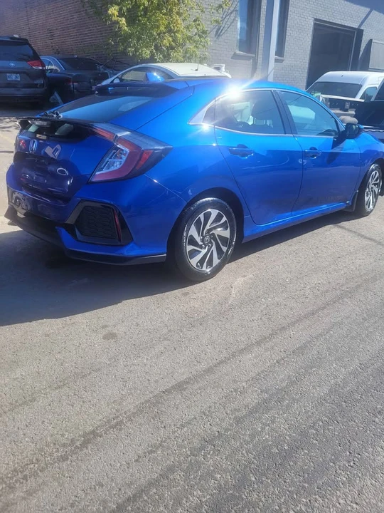 2018 Honda Civic 10th Gen - Image 3 of 10