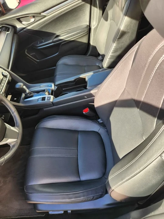 2018 Honda Civic 10th Gen - Image 5 of 7