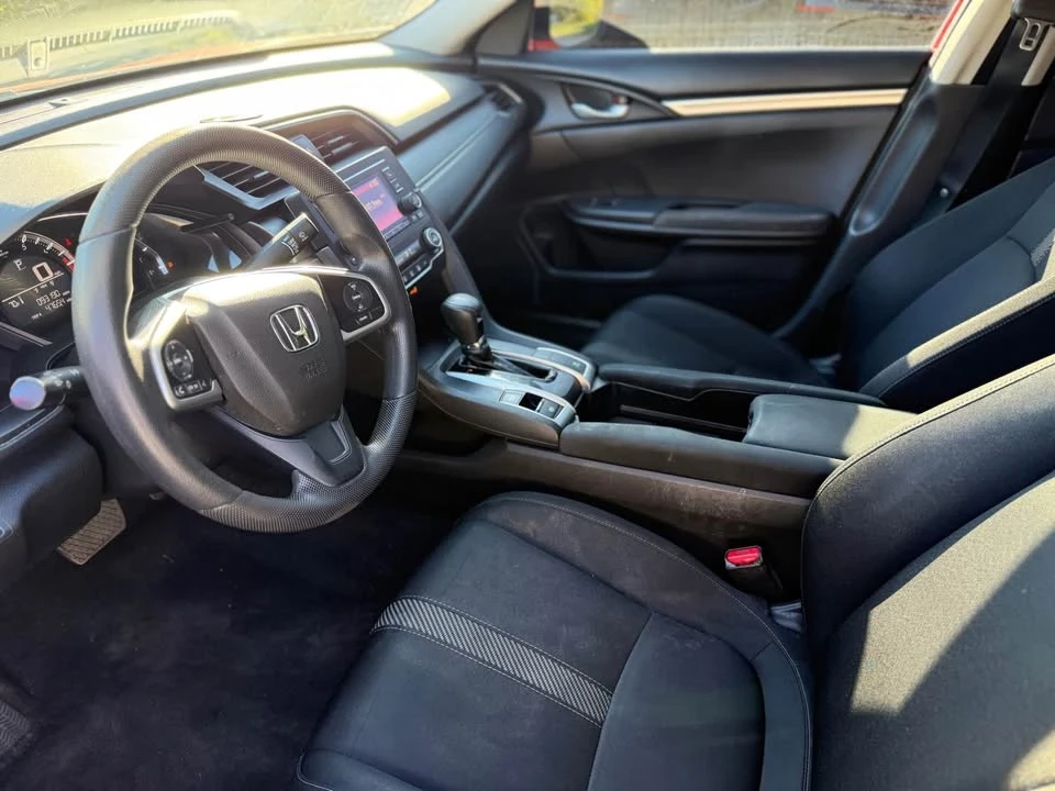 2018 Honda Civic 10th Gen - Image 8 of 9